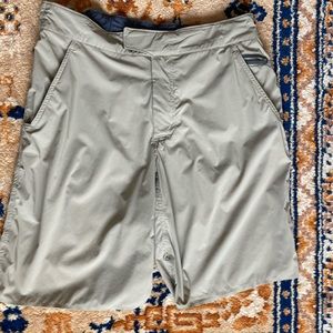 Lululemon light khaki shorts size 34